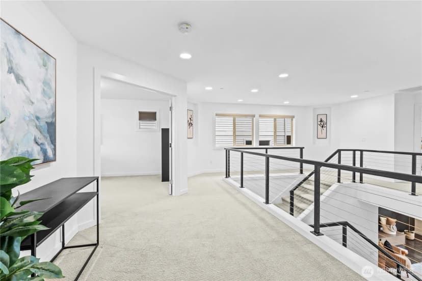 Property photo for 2414 Garden Court N, Renton photo 30