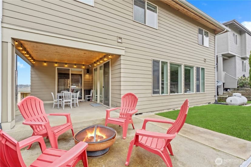 Property photo for 2414 Garden Court N, Renton photo 40