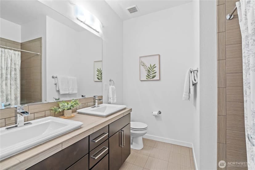 Property photo for 2414 Garden Court N, Renton photo 21