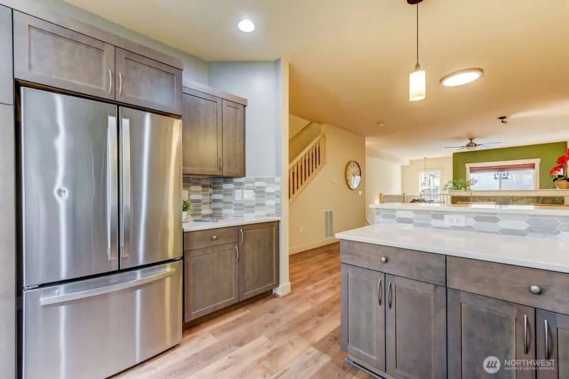 Property photo for 2115 201st Place Se #f-4, Bothell photo 9