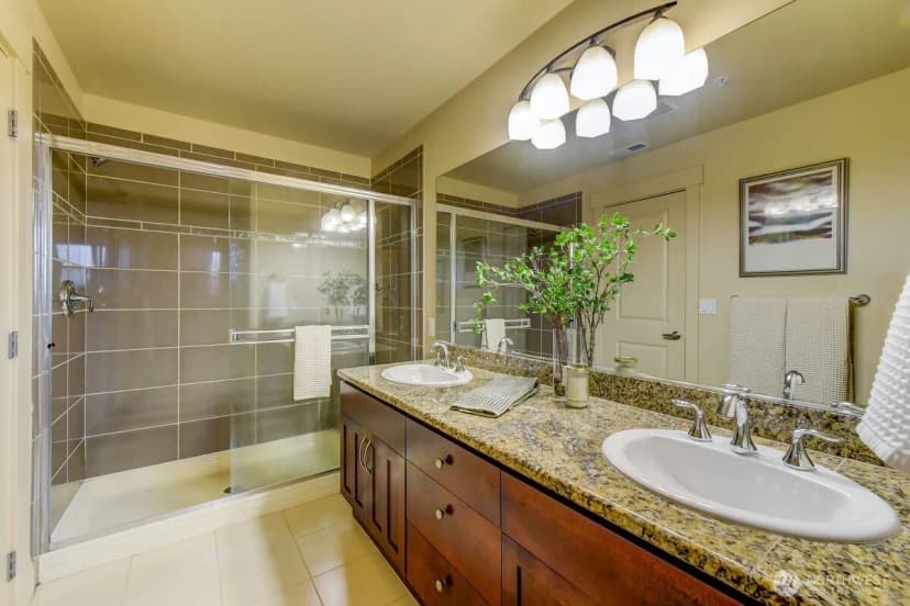 Property photo for 2115 201st Place Se #f-4, Bothell photo 21