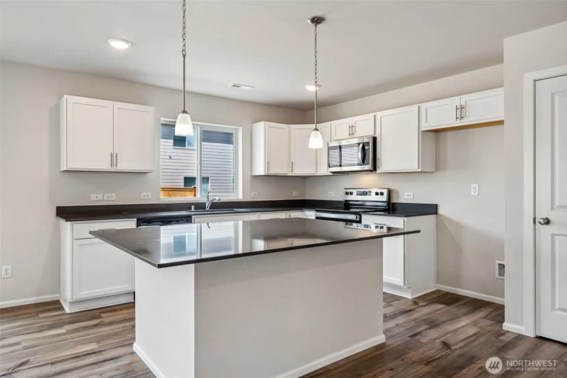 Property photo for 9840 Ferns Loop Se, Yelm photo 14