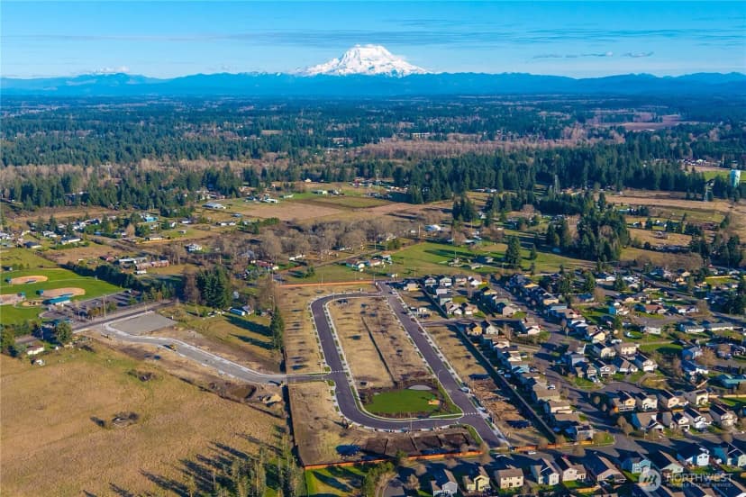 Property photo for 9840 Ferns Loop Se, Yelm photo 34