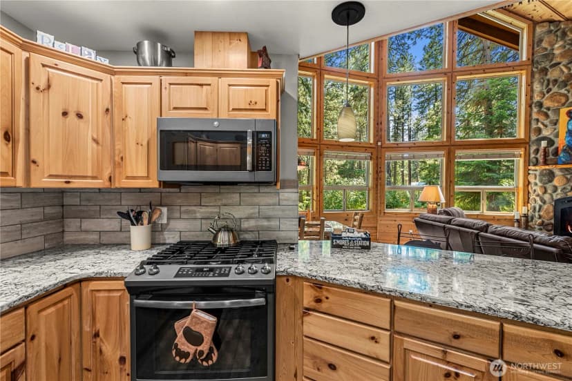 Property photo for 18880 Pine Loop, Leavenworth photo 15