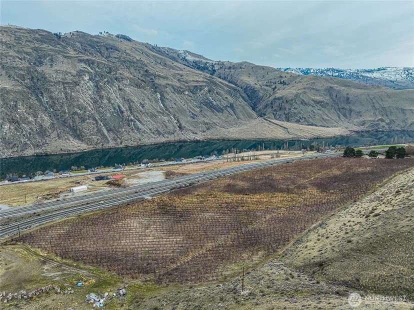 Property photo for 0 Us Hwy 97a, Chelan photo 38