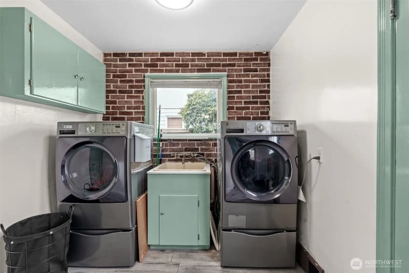 Property photo for 220 S 61st Street, Tacoma photo 10