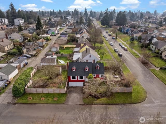 Property photo for 220 S 61st Street, Tacoma photo 2