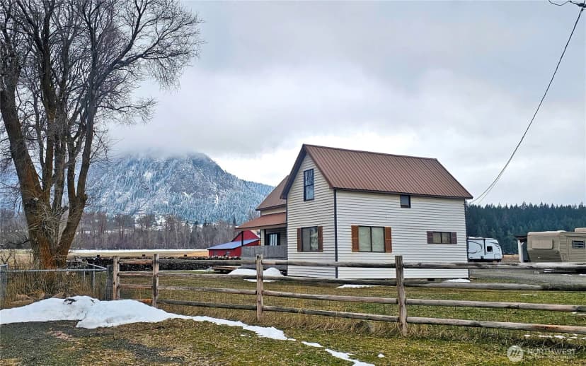 Property photo for 1030 Pease Road, Cle Elum