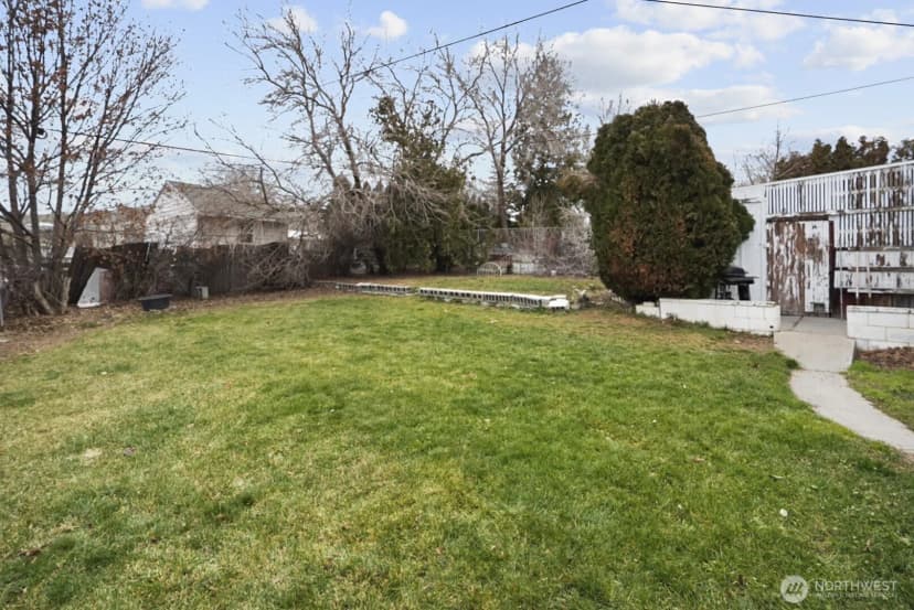 Property photo for 321 Maringo Road, Ephrata photo 17