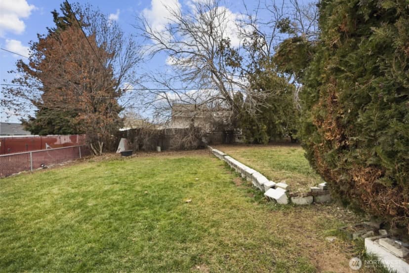Property photo for 321 Maringo Road, Ephrata photo 18