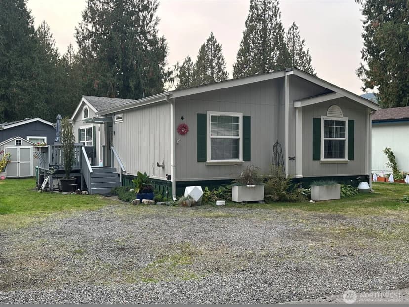 Property photo for 23800 Se Tiger Mountain Rd, Issaquah photo 3