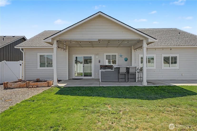 Property photo for 2394 Chelan Street, Ephrata photo 36
