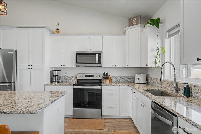 Property photo for 2394 Chelan Street, Ephrata photo 12