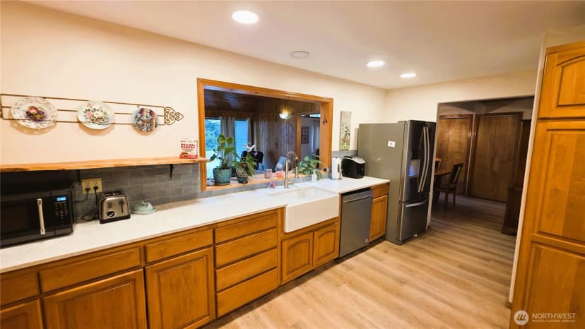 Property photo for 30708 N Place, Ocean Park photo 13