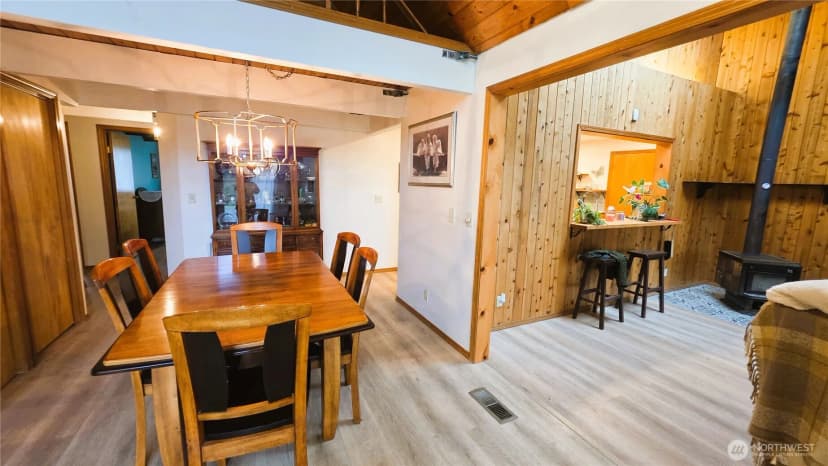 Property photo for 30708 N Place, Ocean Park photo 8