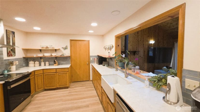 Property photo for 30708 N Place, Ocean Park photo 9