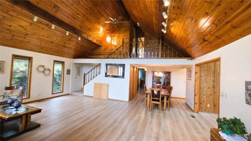 Property photo for 30708 N Place, Ocean Park photo 6
