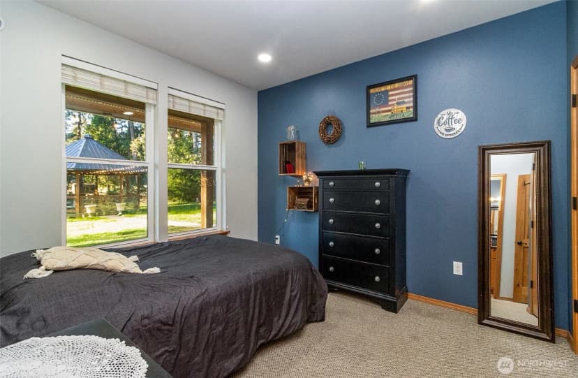 Property photo for 6824 137th Drive Ne, Lake Stevens photo 16