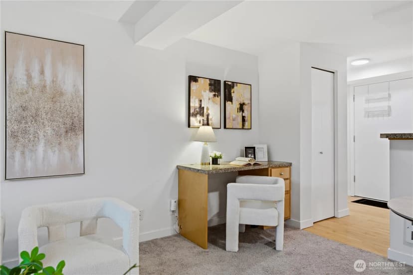 Property photo for 1525 Taylor Ave N #203, Seattle photo 8