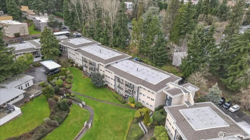 Property photo for 12631 Ne 9th Place #c305, Bellevue photo 22