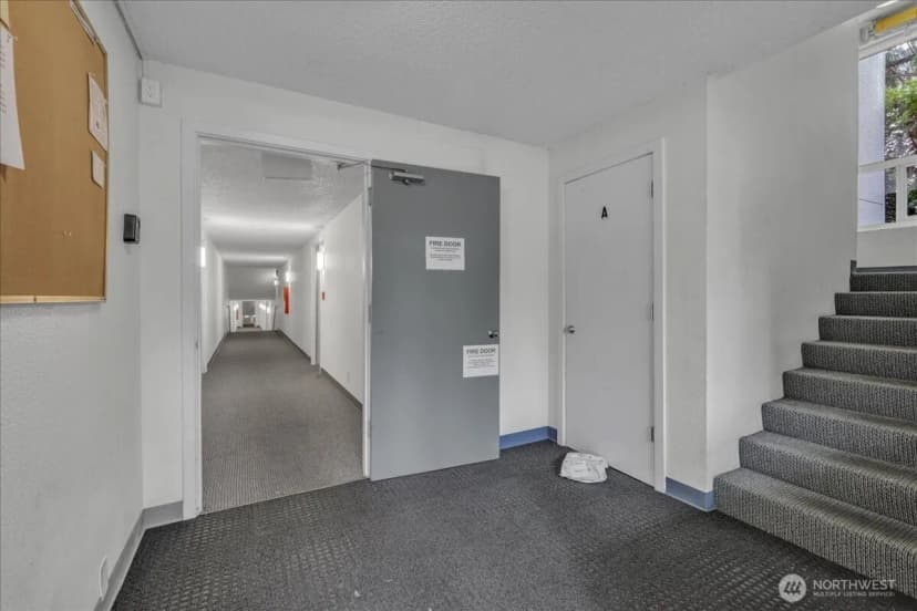 Property photo for 12631 Ne 9th Place #c305, Bellevue photo 5
