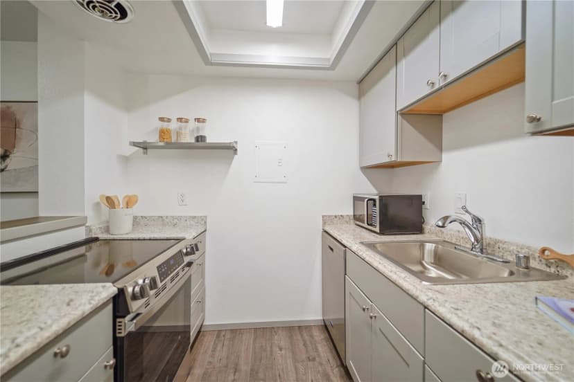 Property photo for 14650 Ne 32nd Street #a-11, Bellevue photo 12