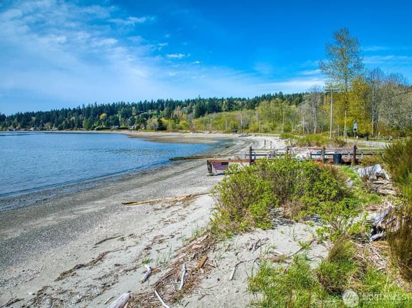 Property photo for 4552 Point White Drive Ne #a&b, Bainbridge Island