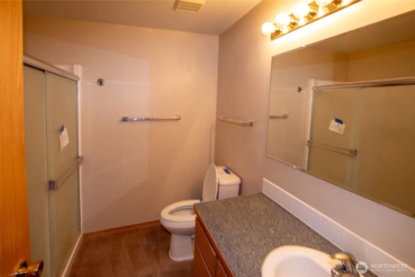 Property photo for 407 N 75th Avenue, Yakima photo 13