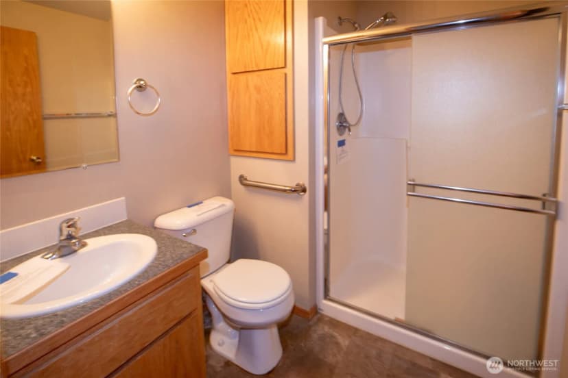 Property photo for 407 N 75th Avenue, Yakima photo 11
