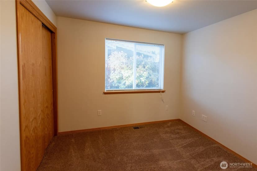 Property photo for 407 N 75th Avenue, Yakima photo 10