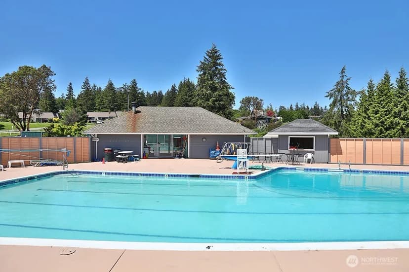 Property photo for 2471 Soundview Drive, Langley photo 34
