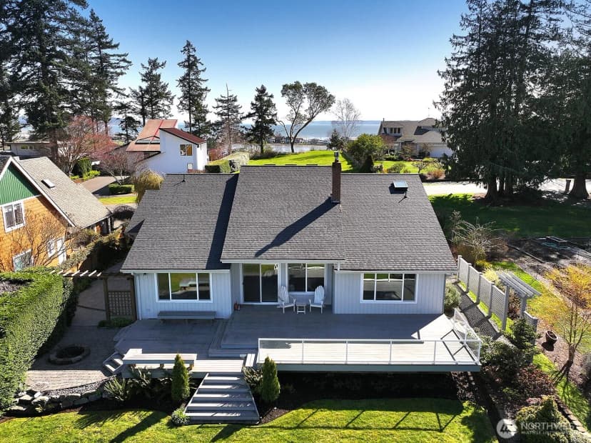 Property photo for 2471 Soundview Drive, Langley photo 25