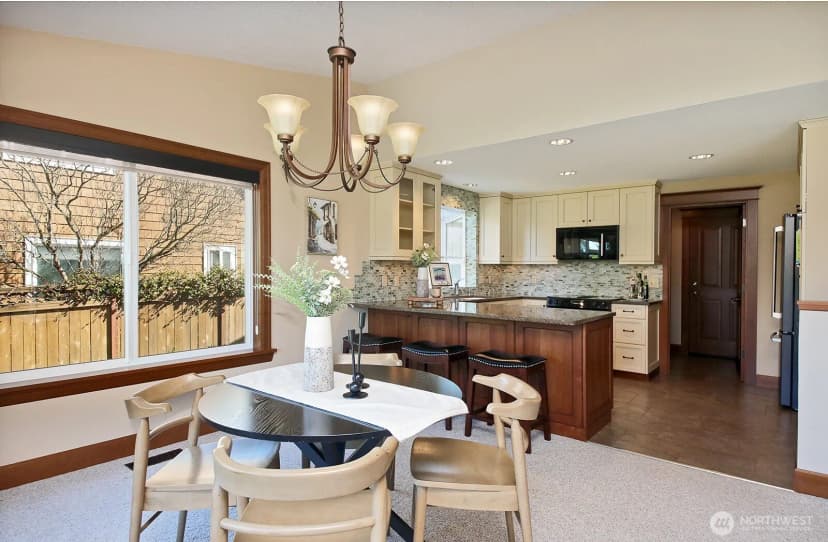 Property photo for 2471 Soundview Drive, Langley photo 7