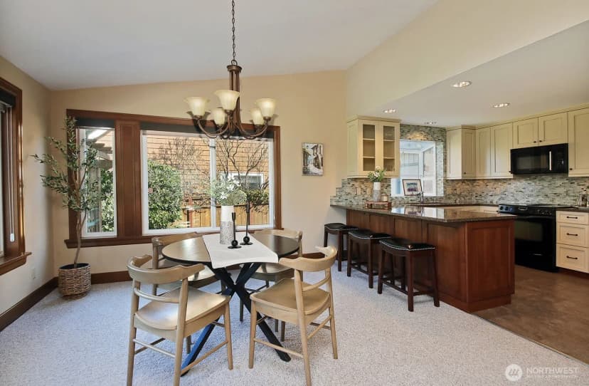 Property photo for 2471 Soundview Drive, Langley photo 6