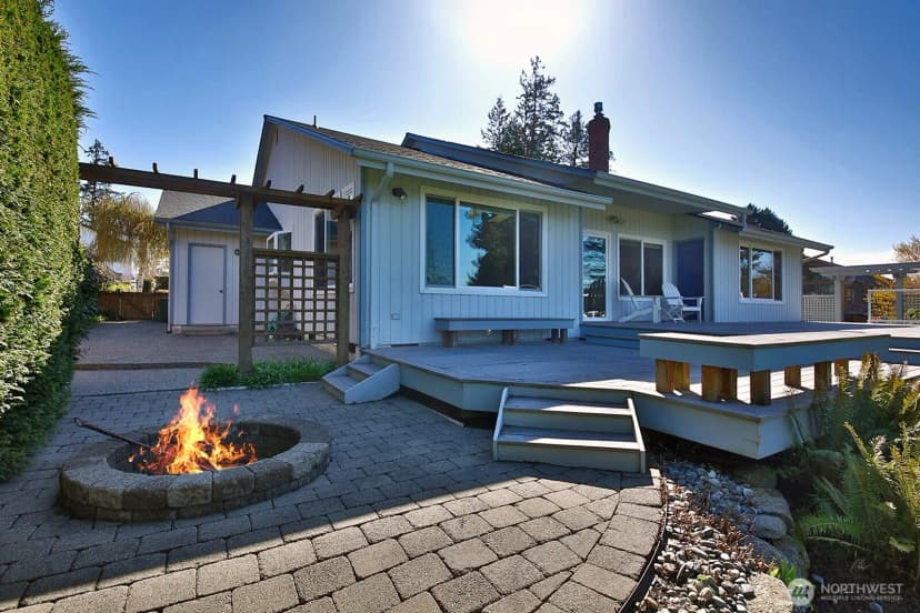 Property photo for 2471 Soundview Drive, Langley photo 27