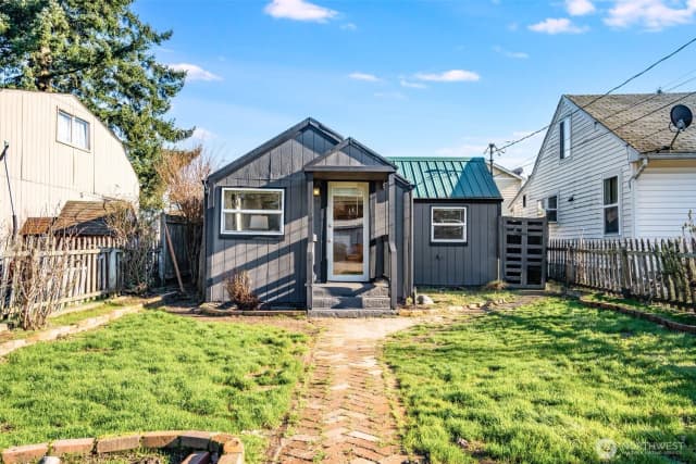 Property photo for 12406 2nd Place Sw, Seattle photo 3