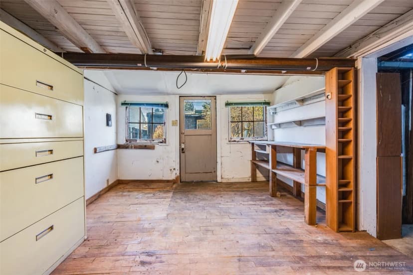 Property photo for 12406 2nd Place Sw, Seattle photo 24
