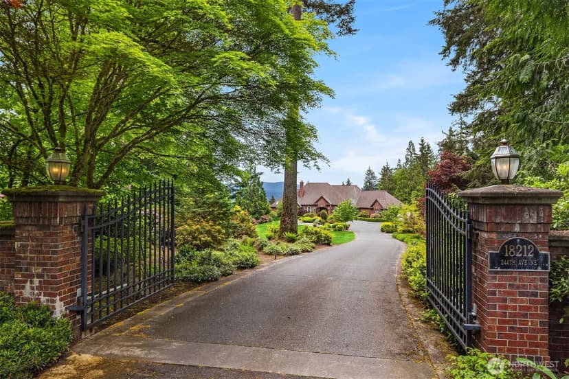 Property photo for 18212 244th Avenue Ne, Woodinville photo 3