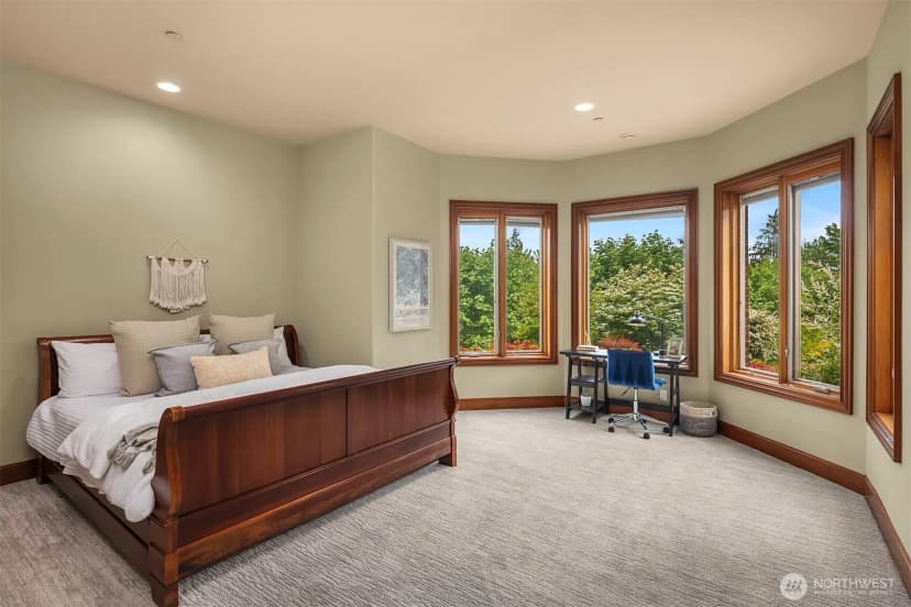 Property photo for 18212 244th Avenue Ne, Woodinville photo 32