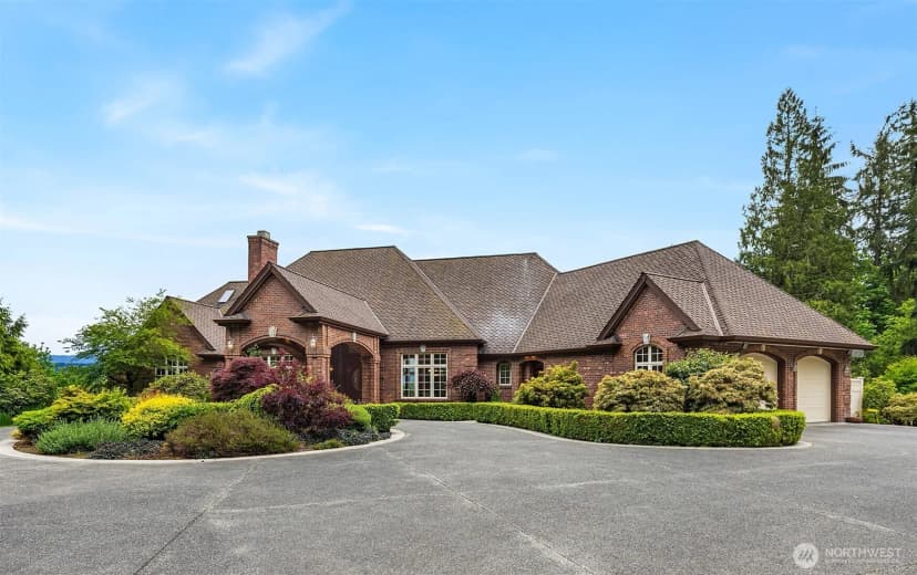 Property photo for 18212 244th Avenue Ne, Woodinville photo 6