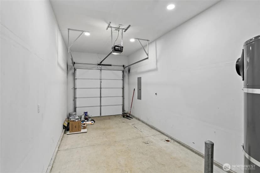 Property photo for 825 E 55th Street, Tacoma photo 28
