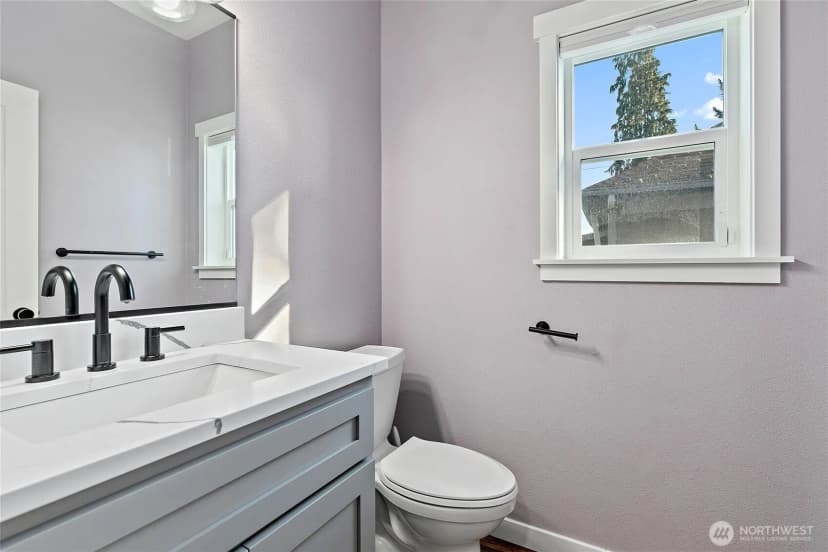 Property photo for 825 E 55th Street, Tacoma photo 15