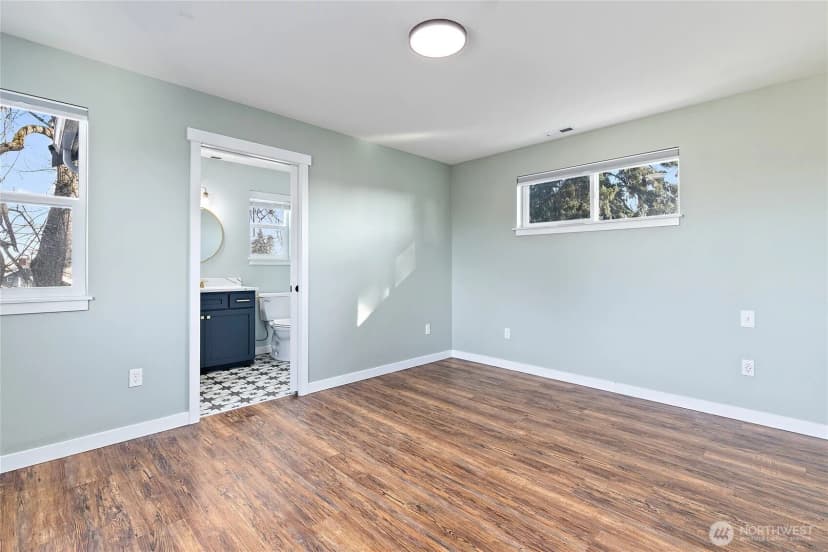 Property photo for 825 E 55th Street, Tacoma photo 16