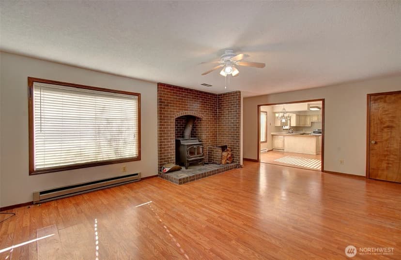 Property photo for 100 Inglewood Drive, Longview photo 9