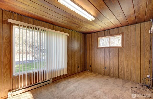Property photo for 100 Inglewood Drive, Longview photo 5