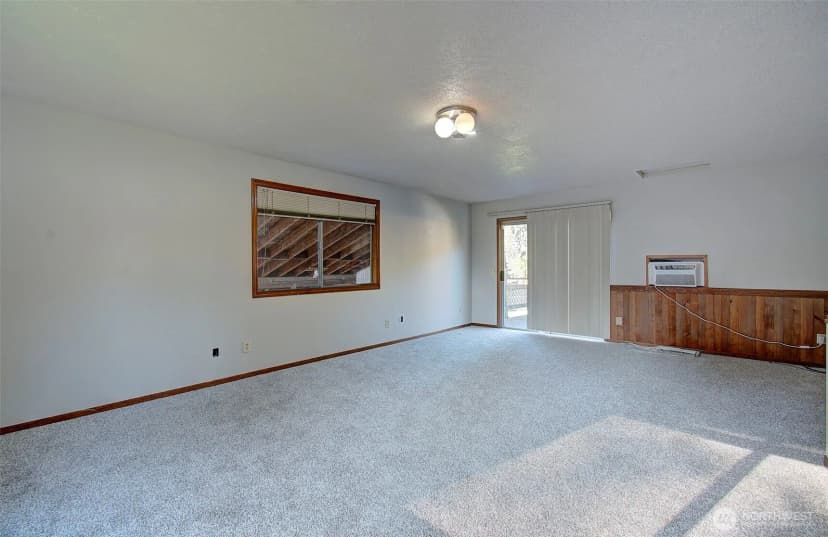 Property photo for 100 Inglewood Drive, Longview photo 21