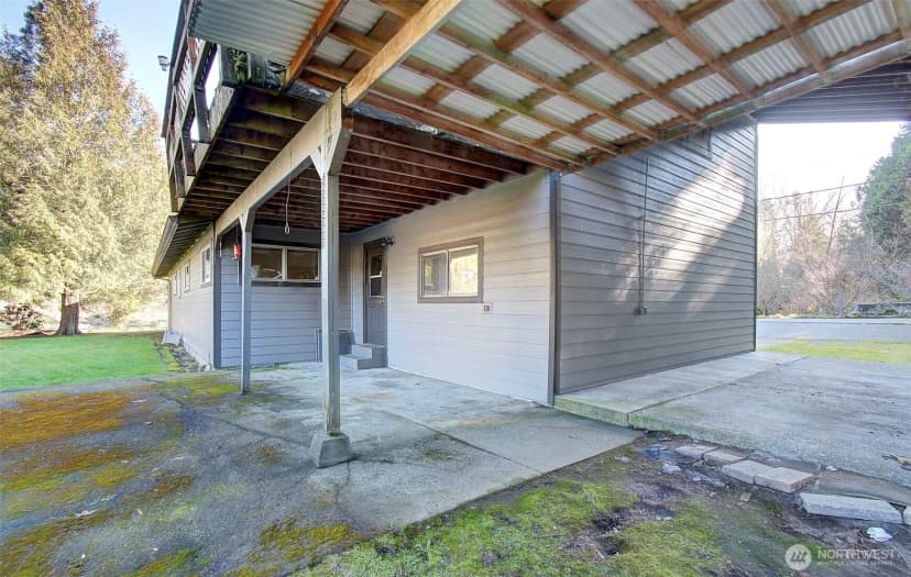 Property photo for 100 Inglewood Drive, Longview photo 24
