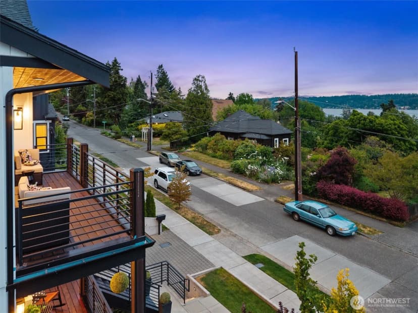 Property photo for 6921 55th Avenue S, Seattle photo 22