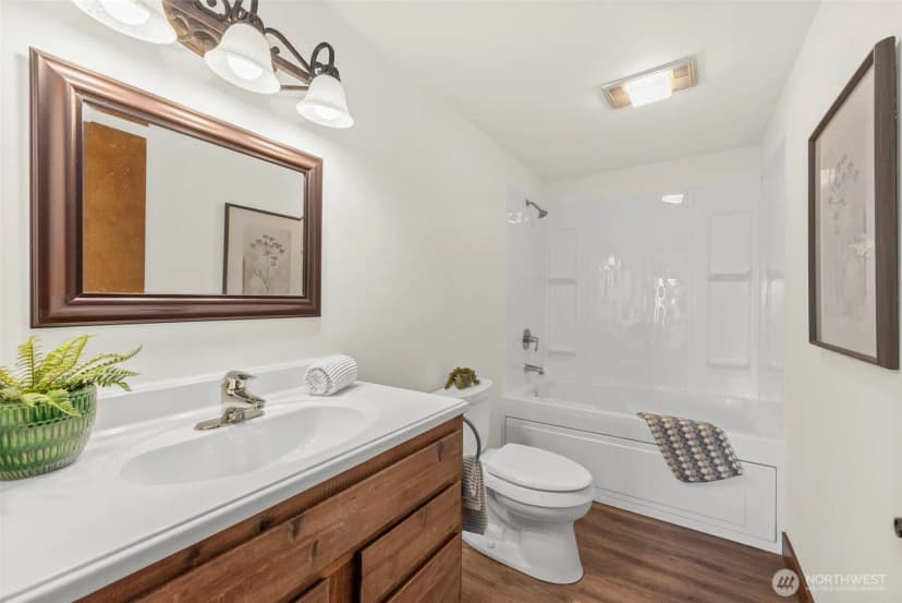 Property photo for 130 E Old Winery Road, Shelton photo 33
