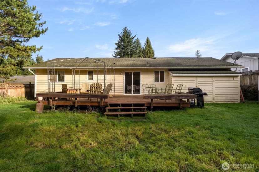 Property photo for 39017 Sherlind Drive Ne, Hansville photo 26